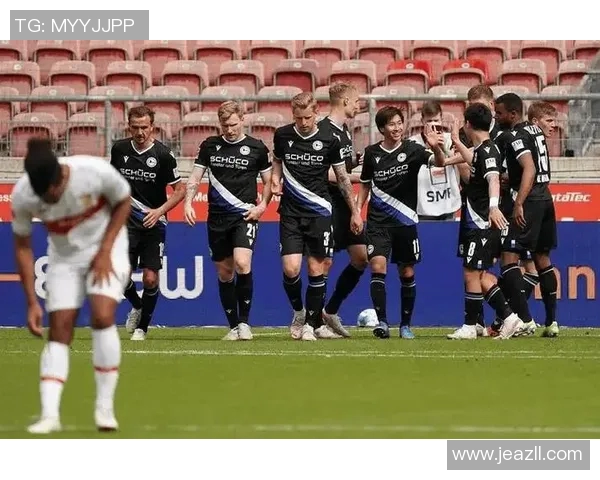 斯图加特客场遭遇连败，危机愈发严重难解
